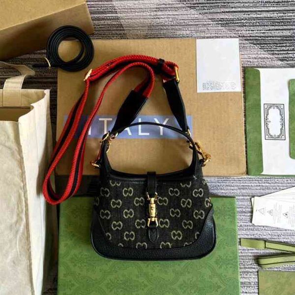 luxury designers handbag crossbody lady tote shoulder bags colorful wholesale purse evening fashion ladies clutch 04021
luxury designers handbag crossbody lady tote shoulder bags colorful wholesale purse evening fashion ladies clutch 04021
