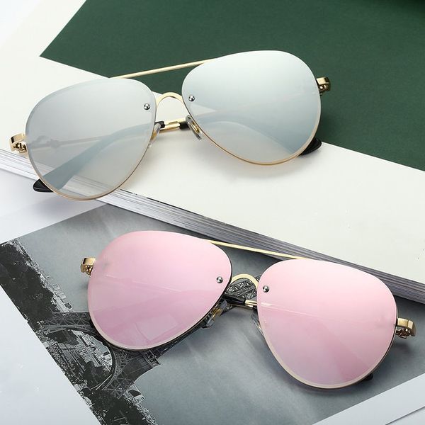 2022 brand design sunglasses women men designer good quality fashion metal oversized sun glasses vintage female male uv400, White;black
2022 brand design sunglasses women men designer good quality fashion metal oversized sun glasses vintage female male uv400, White;black