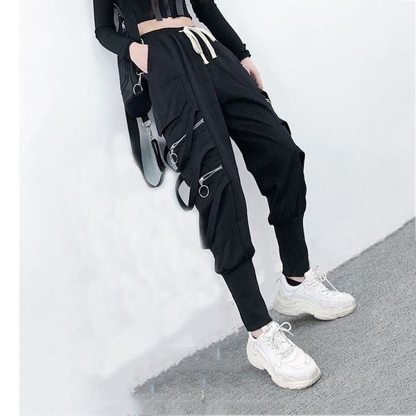 hip hop big pocket black cargo pants streetwear elastic overalls trousers casual female harem pants black for women y200114, Black;white
hip hop big pocket black cargo pants streetwear elastic overalls trousers casual female harem pants black for women y200114, Black;white