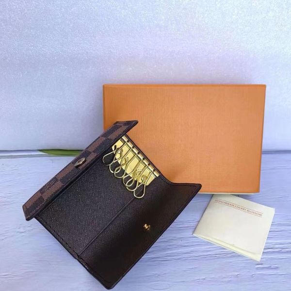 2021 luxury designer keychain leather key chains lovely wallet fashion accessories lover gift handmade men women bag pendant delivery, Silver
2021 luxury designer keychain leather key chains lovely wallet fashion accessories lover gift handmade men women bag pendant delivery, Silver