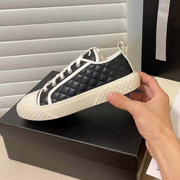 designer womens skate shoes platform flat sport espadrilles colorblock upper fashion sneaker trainer luxury running retro athletic low cut b
designer womens skate shoes platform flat sport espadrilles colorblock upper fashion sneaker trainer luxury running retro athletic low cut b