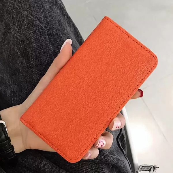 fashion designer phone cases for iphone 14 13 13pro 12 12pro 11pro max xs xr xsmax high-grade leather card pocket wallet cellphone cover cas
fashion designer phone cases for iphone 14 13 13pro 12 12pro 11pro max xs xr xsmax high-grade leather card pocket wallet cellphone cover cas