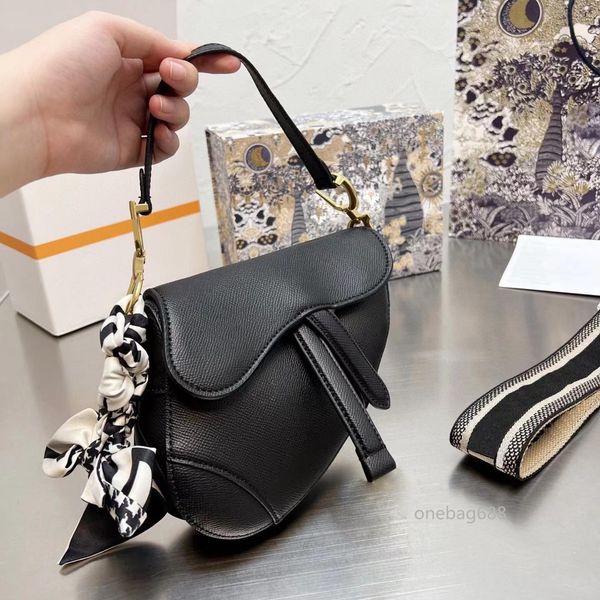 onebag688 est designers shoulder bags luxurys women handbags fashion bag celebrities party fashionable handbag purse for girlfriend gift wit
onebag688 est designers shoulder bags luxurys women handbags fashion bag celebrities party fashionable handbag purse for girlfriend gift wit