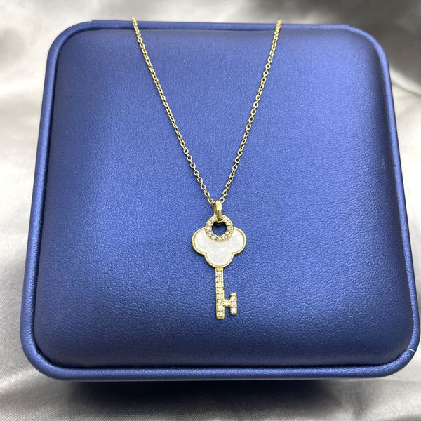 designer necklace 2022 popular jewelry net red wild white mother-of-pearl titanium steel key necklace women's fashion short collarbone, Silver
designer necklace 2022 popular jewelry net red wild white mother-of-pearl titanium steel key necklace women's fashion short collarbone, Silver