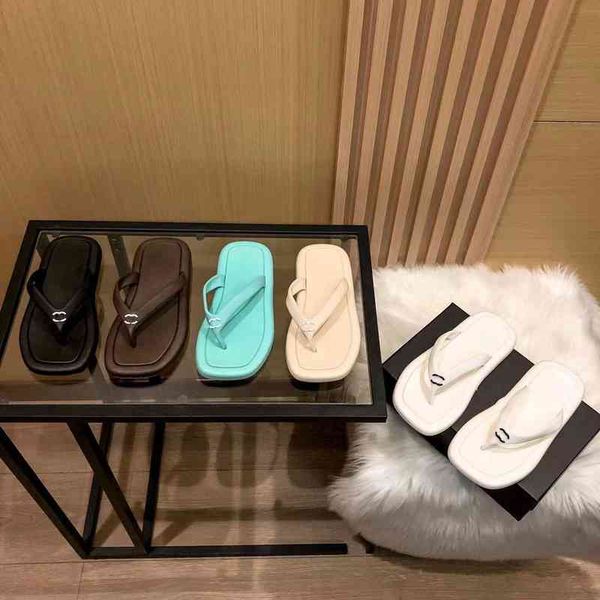 designer shoes xiaoxiangfeng beach flip flops 2022 new angle candy color casual slippers, Black
designer shoes xiaoxiangfeng beach flip flops 2022 new angle candy color casual slippers, Black
