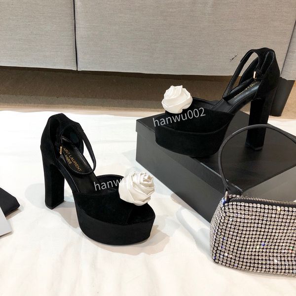 2022 luxury women pumps party wedding dress shoes patent buckle shallow mouth pointed toe fashion slip-on high heels, Black
2022 luxury women pumps party wedding dress shoes patent buckle shallow mouth pointed toe fashion slip-on high heels, Black