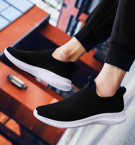 mens women sneak walking gym shoes casual sport shos mans breathabless flats shoes size 35-48
mens women sneak walking gym shoes casual sport shos mans breathabless flats shoes size 35-48