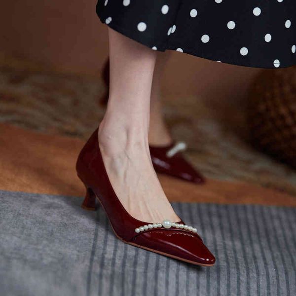 sandals spring shallow mouth simple small square head thin heel shoes korean pearl string comfortable single shoe i5h8, Black
sandals spring shallow mouth simple small square head thin heel shoes korean pearl string comfortable single shoe i5h8, Black