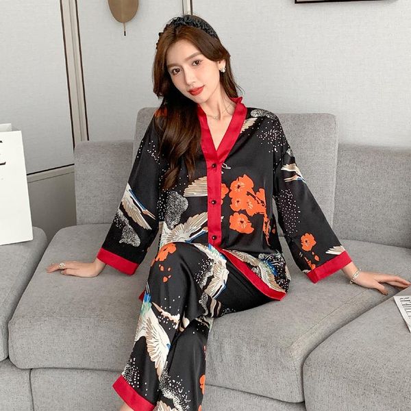 printed fashion women pajama sleepwear set ice silk long sleeve suit pyjamas casual v-neck, Black;red
printed fashion women pajama sleepwear set ice silk long sleeve suit pyjamas casual v-neck, Black;red