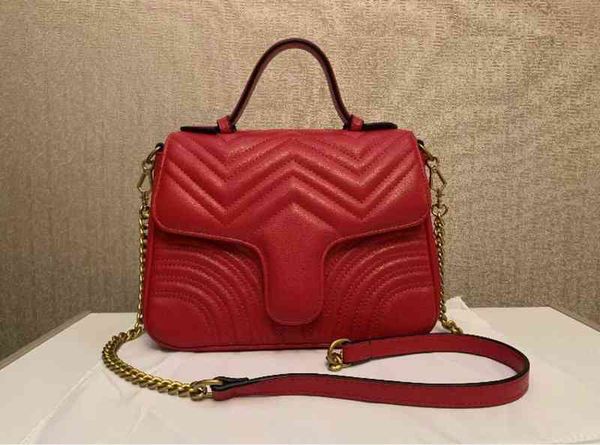 r bags for women fashion style inner patch zipper small and medium car sewing red solid color horizontal square
r bags for women fashion style inner patch zipper small and medium car sewing red solid color horizontal square
