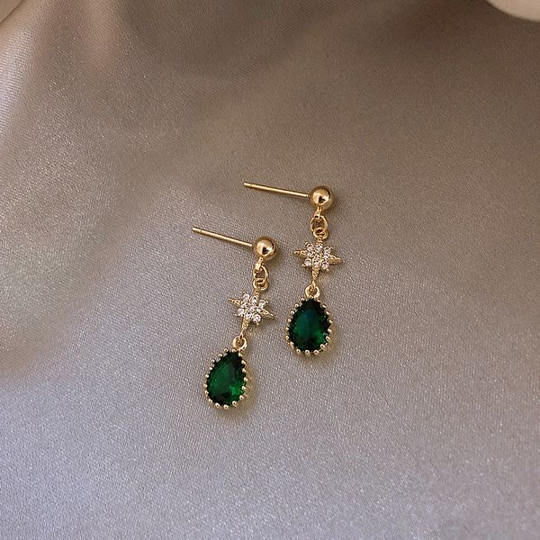 925 silver ear studs wanru starry sky micro-inlaid craft classic emerald water drop french high-grade simple earrings, Golden
925 silver ear studs wanru starry sky micro-inlaid craft classic emerald water drop french high-grade simple earrings, Golden