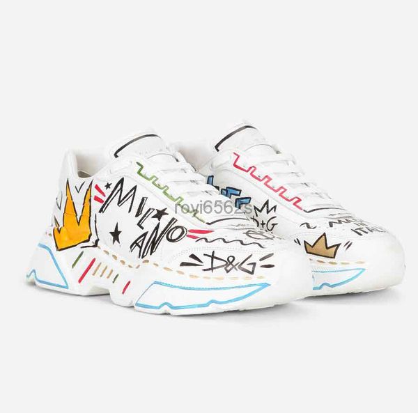 modern graffiti calfskin nappa daymaster sneakers shoes lightweight runner sports super-flex rubber soles outdoor trainers party wedding, Black
modern graffiti calfskin nappa daymaster sneakers shoes lightweight runner sports super-flex rubber soles outdoor trainers party wedding, Black