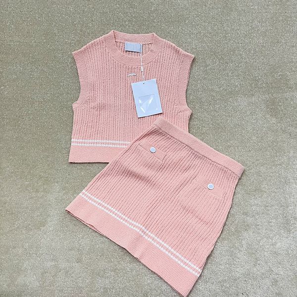 424 2022 summer brand same style two pieces sets button sleeveless purple pink fashion womens clothes oulaidi, White
424 2022 summer brand same style two pieces sets button sleeveless purple pink fashion womens clothes oulaidi, White