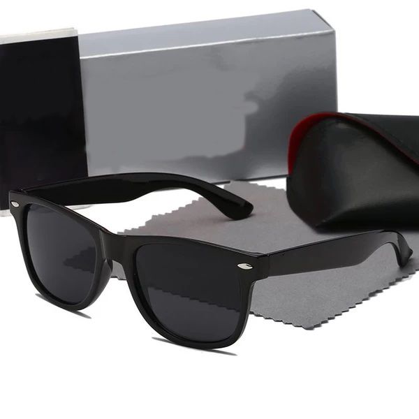 wholesale luxury designer sunglasses for men women mirror sunglass classic vintage eyewear anti-uv cycling driving fashion sun glasses uv400, White;black
wholesale luxury designer sunglasses for men women mirror sunglass classic vintage eyewear anti-uv cycling driving fashion sun glasses uv400, White;black