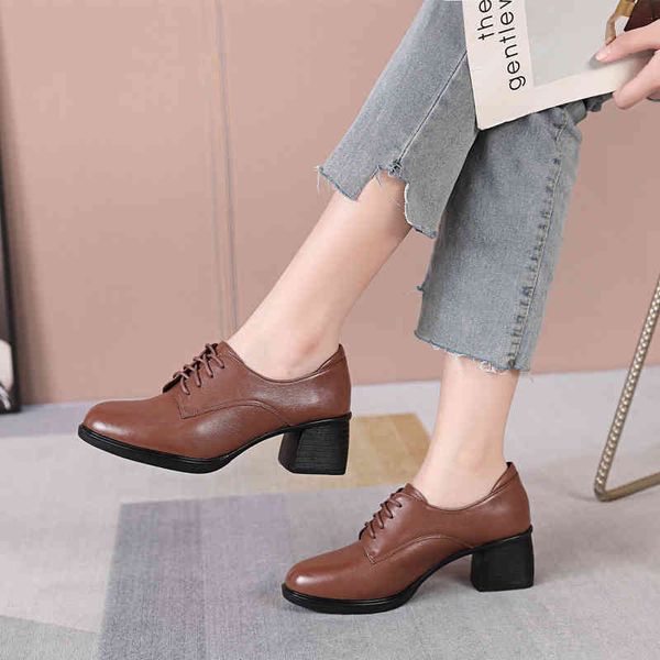 dress shoes middle heel middle-aged women's shoes autumn mother's single leather thick workplace commuting work dpi1, Black
dress shoes middle heel middle-aged women's shoes autumn mother's single leather thick workplace commuting work dpi1, Black
