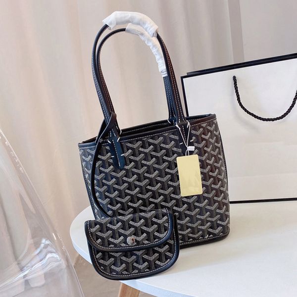 designer handbags totes shopper bag women leather fashion crossbody shoulder strap beach handbag 01
designer handbags totes shopper bag women leather fashion crossbody shoulder strap beach handbag 01