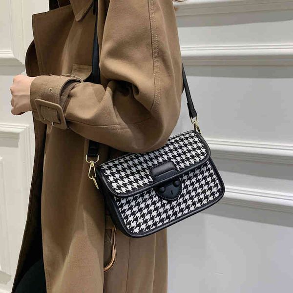 purses outlet bag new plaid british style diagonal cross women's woolen plaid sling one shoulder bag
purses outlet bag new plaid british style diagonal cross women's woolen plaid sling one shoulder bag