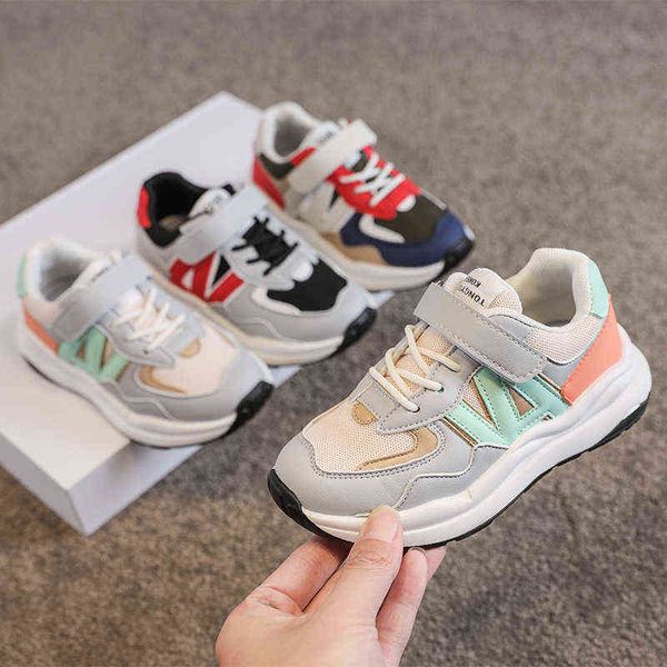 2022 spring autumn new sports big children's breathable soft-soled running boys and girls old shoes g220422, Black;red
2022 spring autumn new sports big children's breathable soft-soled running boys and girls old shoes g220422, Black;red