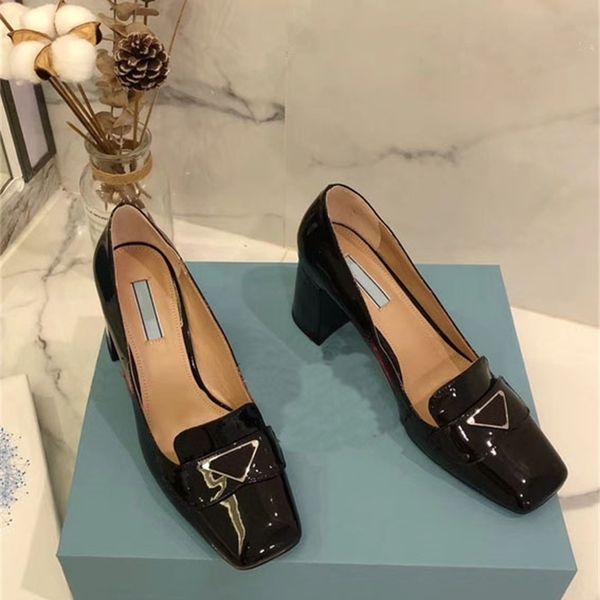 big fashion luxury designer height 7.0cm nude large sole high heels with black silver wedding bottoming shoes women's square head high
big fashion luxury designer height 7.0cm nude large sole high heels with black silver wedding bottoming shoes women's square head high