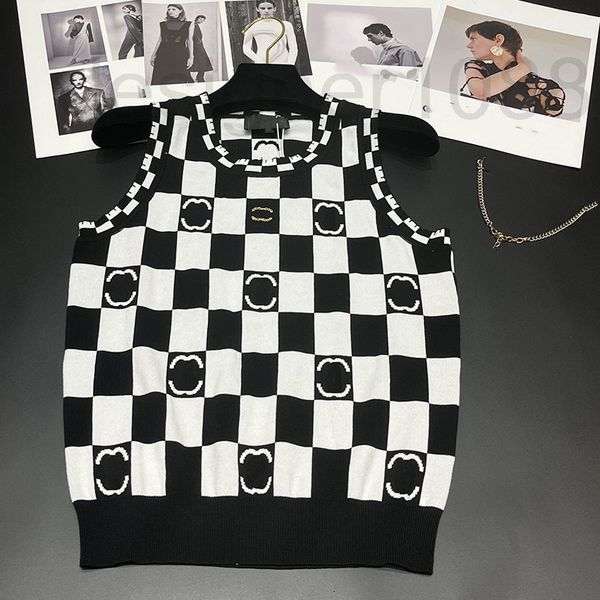 women's knits & tees designer high end 2022 summer women's new simple round neck checkerboard fashionable slim pullover sleeveless, White
women's knits & tees designer high end 2022 summer women's new simple round neck checkerboard fashionable slim pullover sleeveless, White