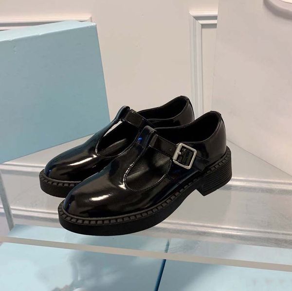 designer woman slippers sandals rubber sandal slipper fashion scuffs casual shoes size 35-40 by shoe02 03, Black
designer woman slippers sandals rubber sandal slipper fashion scuffs casual shoes size 35-40 by shoe02 03, Black