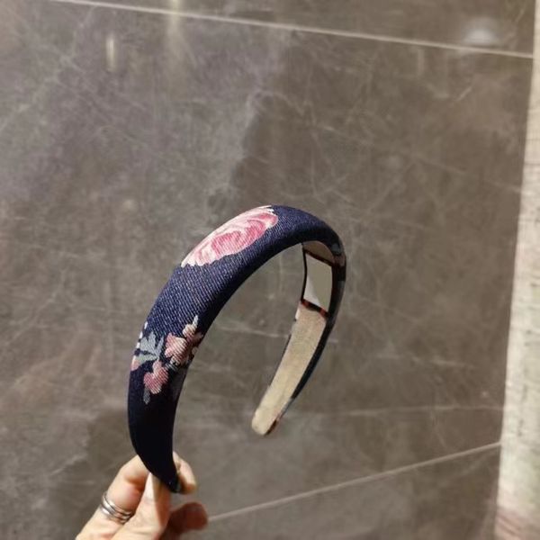 fashion headband letter headbands women classic hairband with stamp hair accessories, Silver
fashion headband letter headbands women classic hairband with stamp hair accessories, Silver