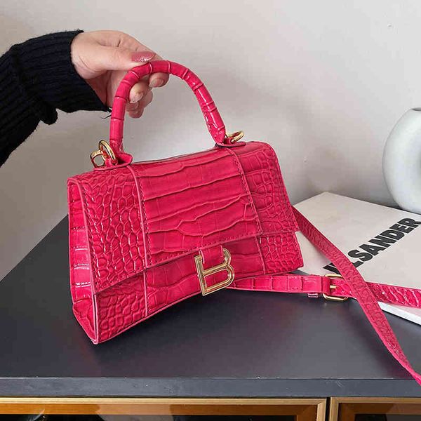 women's bag 2022 spring new hand minis patent leather sling shoulder stone pattern messenger handbags design deals
women's bag 2022 spring new hand minis patent leather sling shoulder stone pattern messenger handbags design deals