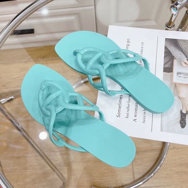 2022 mens womens slipper slippers summer rubber sandals beach slide fashion scuffs three-dimensional font indoor shoes size 35-47 with box 0, Black
2022 mens womens slipper slippers summer rubber sandals beach slide fashion scuffs three-dimensional font indoor shoes size 35-47 with box 0, Black