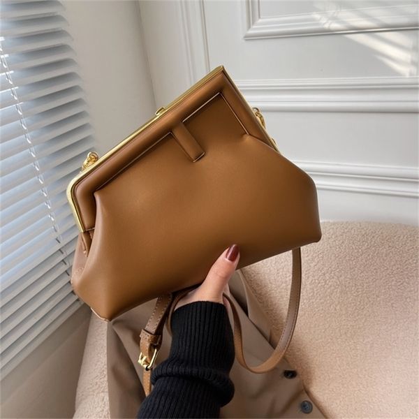 purse 2022 live broadcast simple and women's bags of all kinds new one shoulder pu small square bags irregular women's bags
purse 2022 live broadcast simple and women's bags of all kinds new one shoulder pu small square bags irregular women's bags