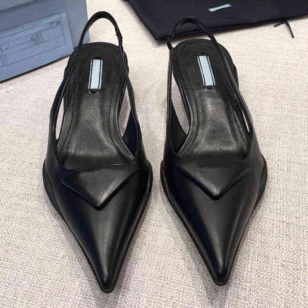 triangle standard pointed low shoes women's 2022 new net red female fairy cat heel letter sandals, Black
triangle standard pointed low shoes women's 2022 new net red female fairy cat heel letter sandals, Black