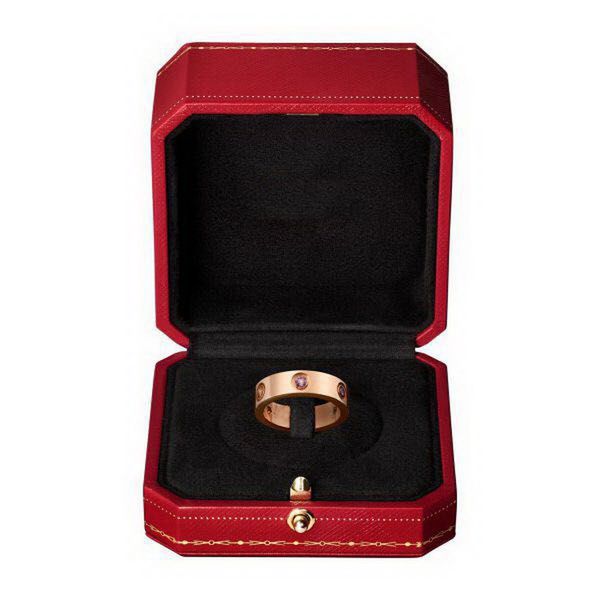 Love Screw Ring for Man Woman Classic Luxury Designer Jewelry Never Fade Not Allergic 4 5 6 Mm with Red Box Women Titanium 925 Silver High Quality Gold Rose Mens Rings
Love Screw Ring for Man Woman Classic Luxury Designer Jewelry Never Fade Not Allergic 4 5 6 Mm with Red Box Women Titanium 925 Silver High Quality Gold Rose Mens Rings