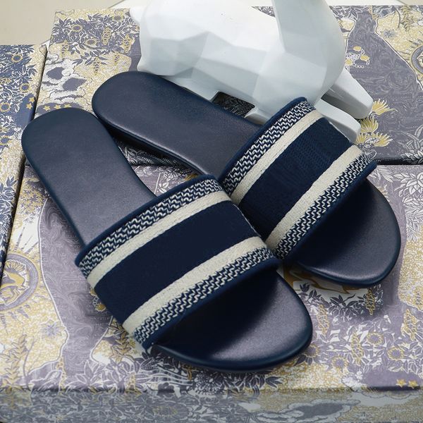 2022 summer new type of slipper sandals for women wearing flat slippers for leisure korean embroidery beach home 02, Black
2022 summer new type of slipper sandals for women wearing flat slippers for leisure korean embroidery beach home 02, Black