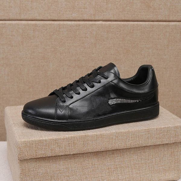 genuine leather man sneakers designer black shoes luxembourg samothrace trainer size 38-45 model yd02122806 
genuine leather man sneakers designer black shoes luxembourg samothrace trainer size 38-45 model yd02122806
