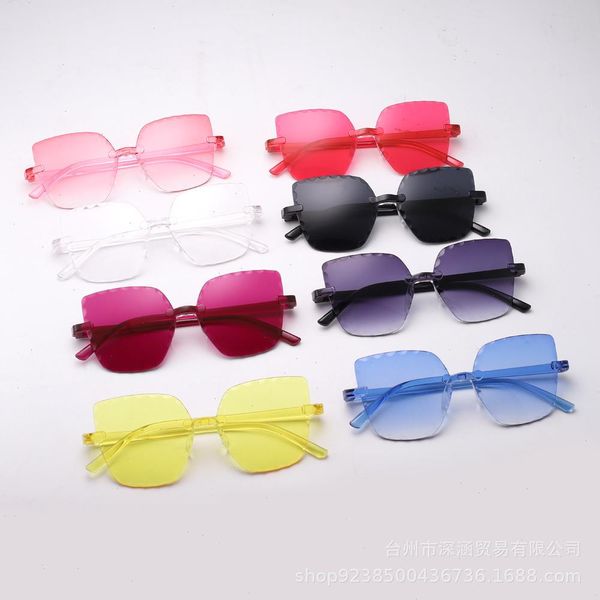 fashion flower sunglass baby personality frameless polygon childrens sunglasses, Blue
fashion flower sunglass baby personality frameless polygon childrens sunglasses, Blue