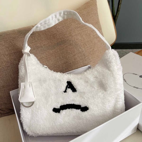 21fw fuzzy shoulder bag designer hobo women fluffy handbag womens furry handbags luxurys designers s crossbody backpack totes hobos
21fw fuzzy shoulder bag designer hobo women fluffy handbag womens furry handbags luxurys designers s crossbody backpack totes hobos