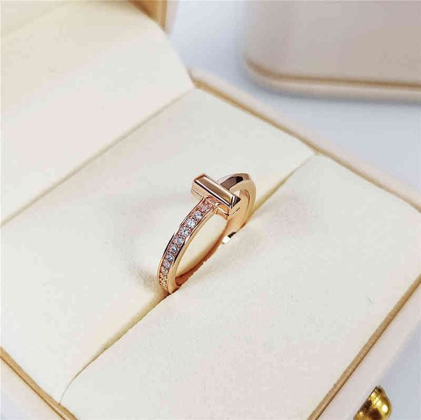 dnhm t family t1 semi diamond ring female 925 sterling silver plated 18k gold t-shaped couple plated 18k rose gold
dnhm t family t1 semi diamond ring female 925 sterling silver plated 18k gold t-shaped couple plated 18k rose gold
