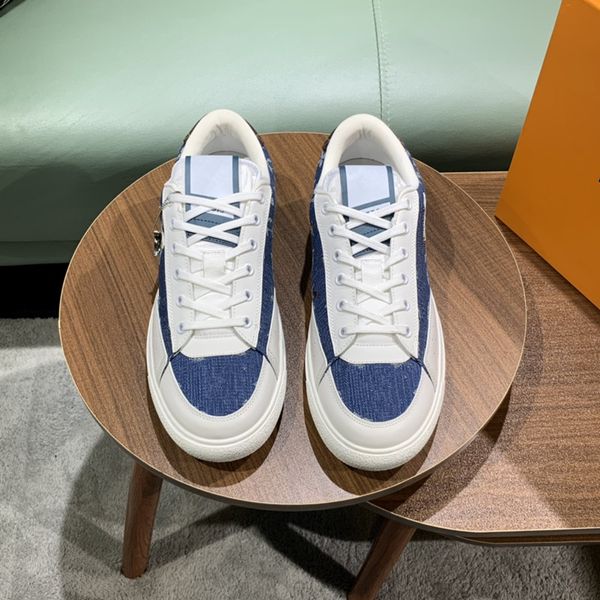 2022 new style sandals high-end men's low-printed sneakers athletic shoes frame flat ladies loafers slide flat slippers 0403, Black
2022 new style sandals high-end men's low-printed sneakers athletic shoes frame flat ladies loafers slide flat slippers 0403, Black