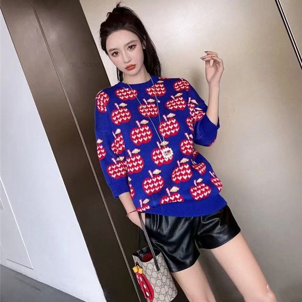 classic designer womens sweater round neck sweater for fall/winter new heart-shaped jacquard pattern pink love chain link knit sweater, White;black
classic designer womens sweater round neck sweater for fall/winter new heart-shaped jacquard pattern pink love chain link knit sweater, White;black
