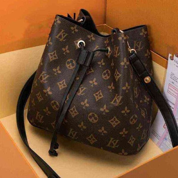 designers sale vintage bucket handbag women bags handbags wallets for leather chain bag crossbody and shoulder v32m
designers sale vintage bucket handbag women bags handbags wallets for leather chain bag crossbody and shoulder v32m