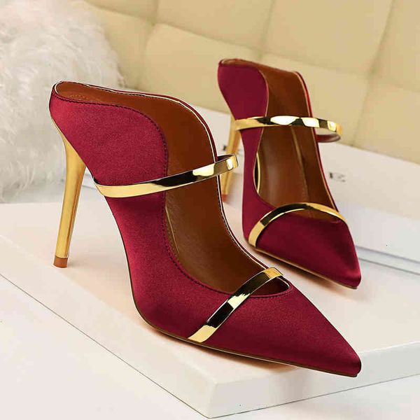 feminino fetish slippers 10cm de salto alto slis verão cetim mulas senhora slizamento em sandálias amarelas sapatos seda jk5z 6cdo, Black
feminino fetish slippers 10cm de salto alto slis verão cetim mulas senhora slizamento em sandálias amarelas sapatos seda jk5z 6cdo, Black
