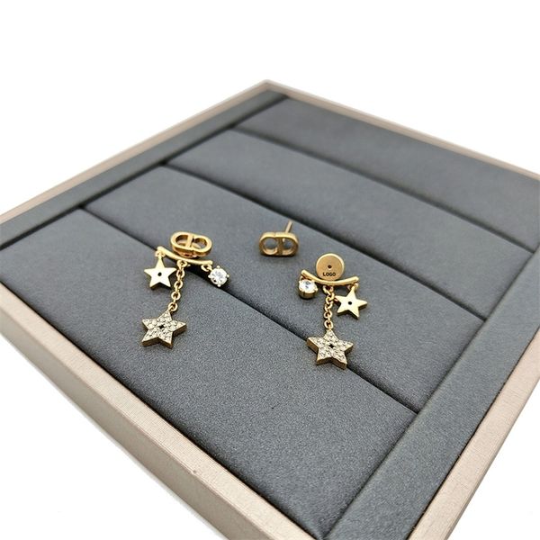 fine jewelry 70% off new inlaid diamond bare body geometric earrings women's simple and generous temperament s925 silver needle, Golden
fine jewelry 70% off new inlaid diamond bare body geometric earrings women's simple and generous temperament s925 silver needle, Golden