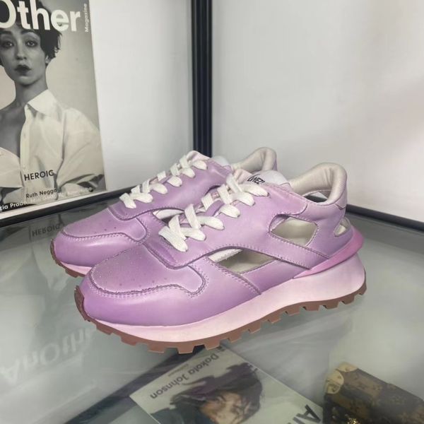 l burst of men and women embossed water dyed jogging shoes green field footprint luxury trend leisure fashion breathable hollow out
l burst of men and women embossed water dyed jogging shoes green field footprint luxury trend leisure fashion breathable hollow out