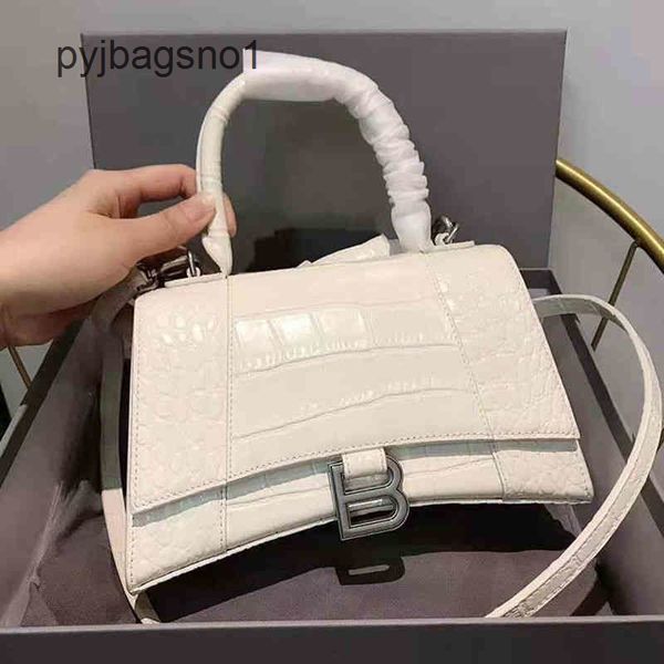 brand 2022ss balenciga italy bag designers 2022 designer fashion handbags crocodiless pattern leather hourglasss por 9gn3
brand 2022ss balenciga italy bag designers 2022 designer fashion handbags crocodiless pattern leather hourglasss por 9gn3