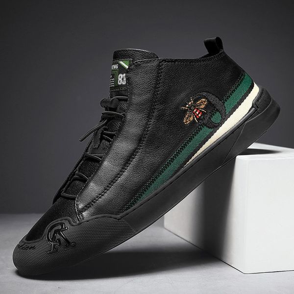 pu leather lace up men shoes casual daily trendy sneakers mens black comfortable footwear spring autumn 220808
pu leather lace up men shoes casual daily trendy sneakers mens black comfortable footwear spring autumn 220808