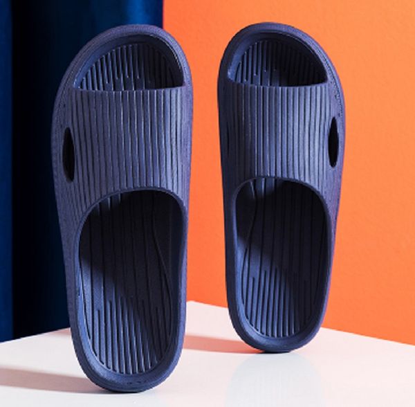 2022 designer slippers women sandals luxury slides oran sandal classic flip flop casual shoes sneakers trainer brand0 735, Black
2022 designer slippers women sandals luxury slides oran sandal classic flip flop casual shoes sneakers trainer brand0 735, Black