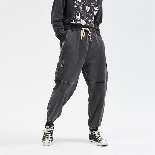 new streetwear wash retro big pocket loose men's beam trousers casual drawstring joggers baggy track pants hip hop pants men t200422, Black
new streetwear wash retro big pocket loose men's beam trousers casual drawstring joggers baggy track pants hip hop pants men t200422, Black