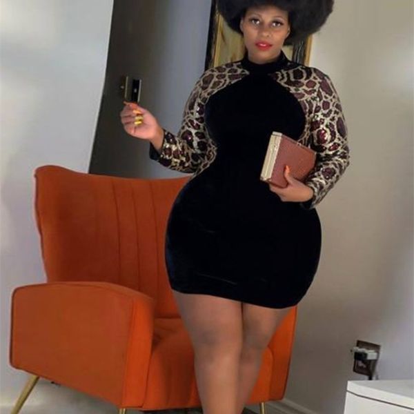 cm.yaya plus size women sequined long sleeve velvet patchwork bodycon midi dress 220516, Black;gray
cm.yaya plus size women sequined long sleeve velvet patchwork bodycon midi dress 220516, Black;gray