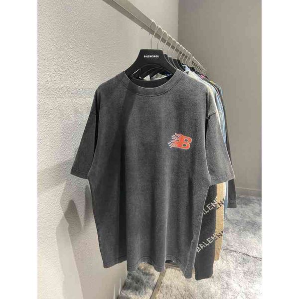fashion designer bbalencaigas t shirt final order direct home 2022 flame printing washing used short sleeve t-shirt for men andwomen, White;black
fashion designer bbalencaigas t shirt final order direct home 2022 flame printing washing used short sleeve t-shirt for men andwomen, White;black