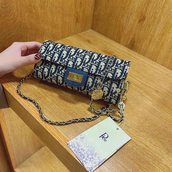 women's 2022 new fashion shoulder chain womeen small flap casual female crossbody bag tide street tide brand
women's 2022 new fashion shoulder chain womeen small flap casual female crossbody bag tide street tide brand