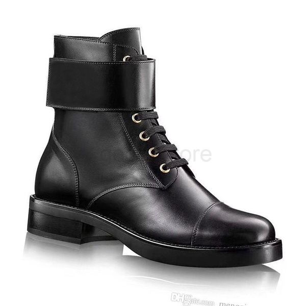 martin boots designer autumn winter women shoes flat desert boot 100% real leather shoe zipper letter lace up fashion lady boots large size, Black
martin boots designer autumn winter women shoes flat desert boot 100% real leather shoe zipper letter lace up fashion lady boots large size, Black